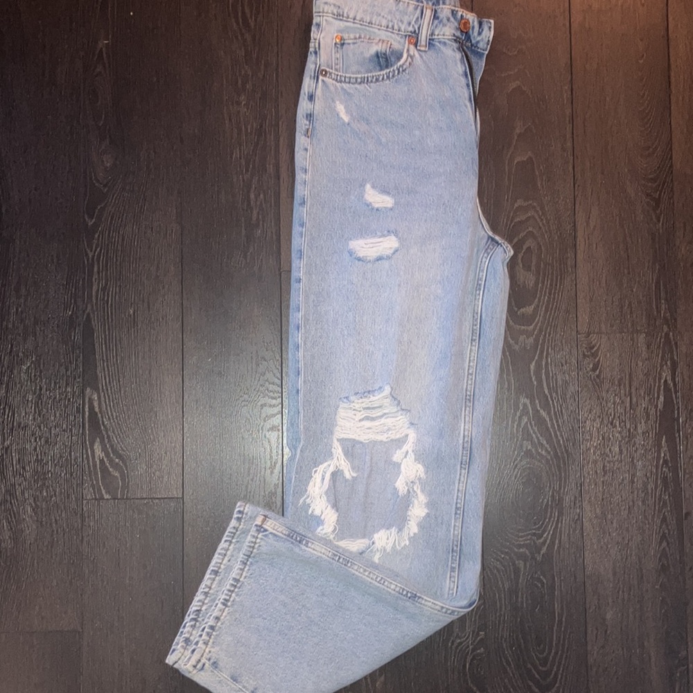 Like new distressed high waisted denim - Picture 13 of 13